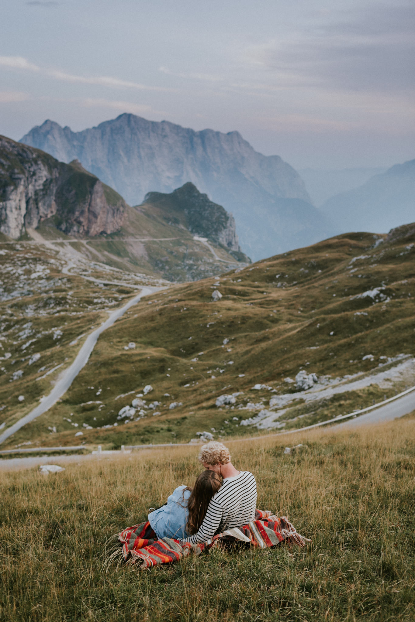 couple embracing in the mountains